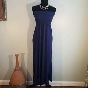 Navy Maxi Dress Size Large